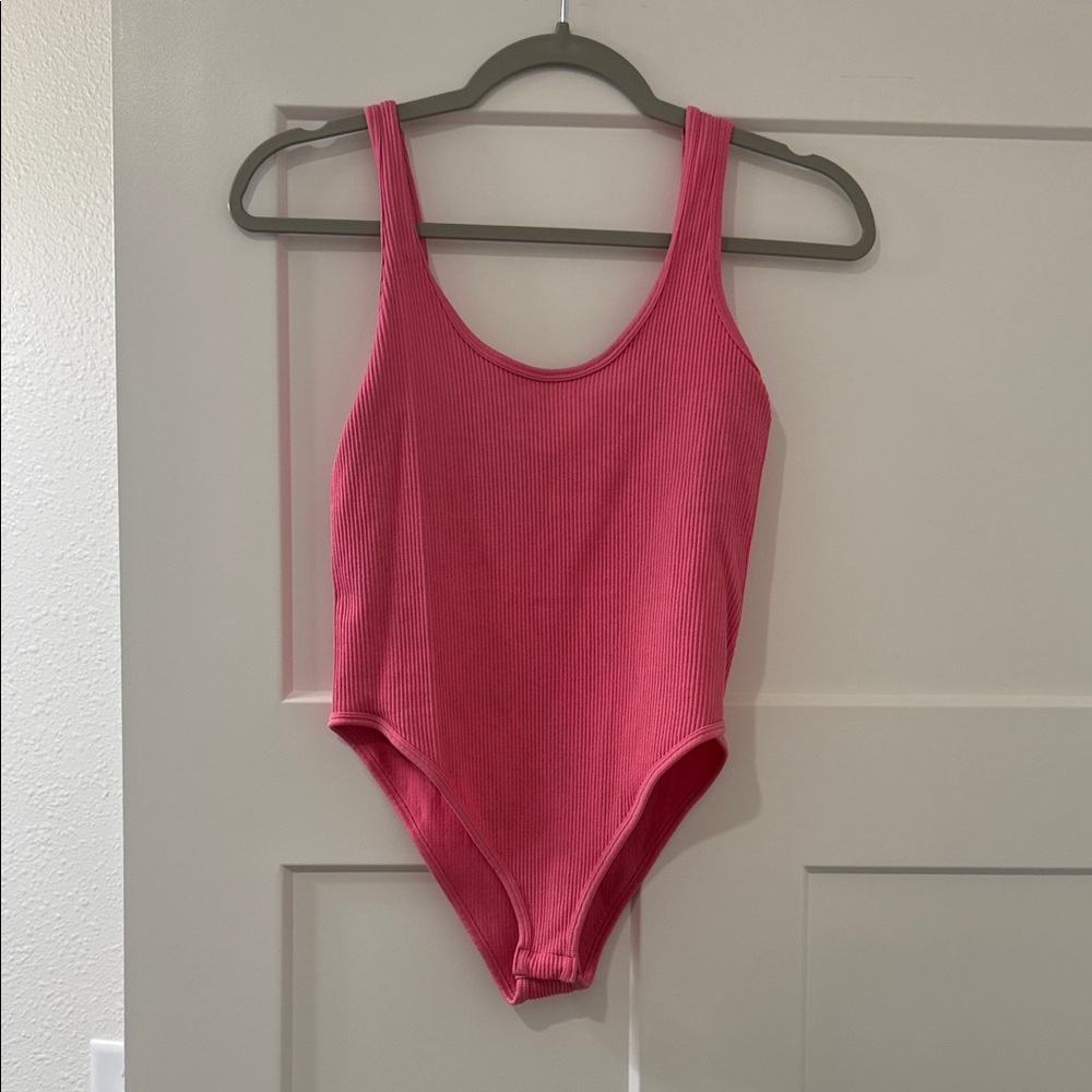 Pink Ribbed body suit